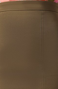 Женская хлопковая юбка ALEXANDER MCQUEEN хаки цвета, арт. 625416/QFAAD | Фото 5 (Длина Ж (юбки, платья, шорты): Мини, До колена; Женское Кросс-КТ: Юбка-одежда; Материал внешний: Хлопок; Материал подклада: Хлопок; Статус проверки: Проверена категория)