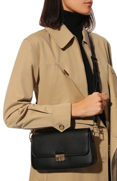 Женская сумка bradshaw small MICHAEL MICHAEL KORS черного цвета, арт. 30S1G2BL1L | Фото 2 (Сумки-технические: Сумки top-handle; Материал: Натуральная кожа; Ремень/цепочка: На ремешке; Размер: small)