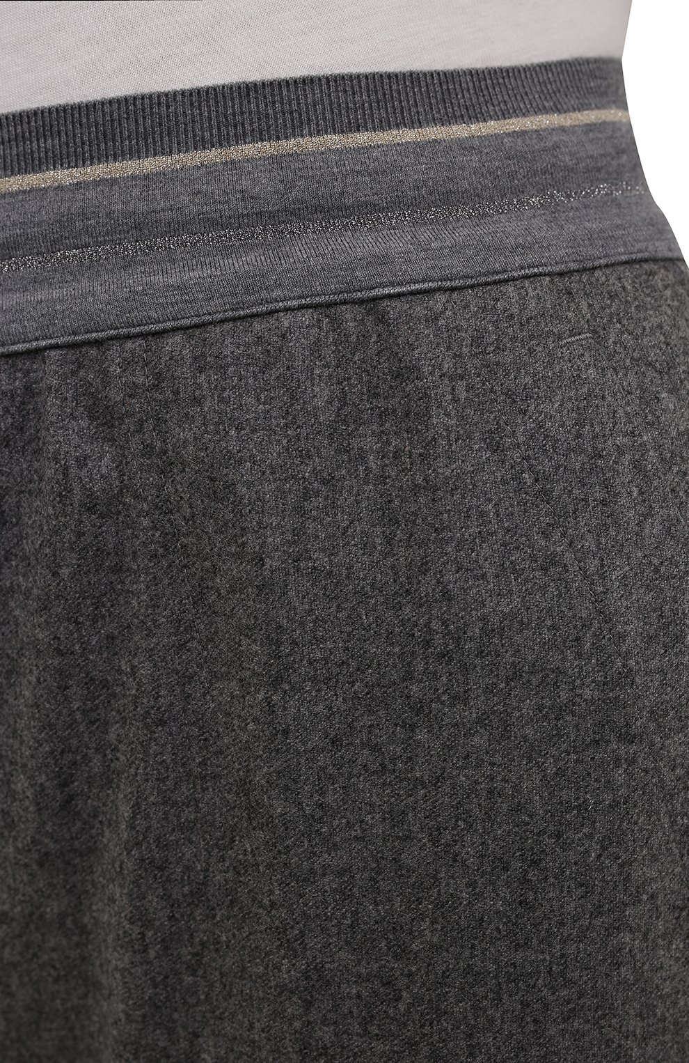 Женские шерстяные брюки LORENA ANTONIAZZI серого цвета, арт. A2139PA80A/3273 | Фото 5 (Материал внешний: Шерсть; Длина (брюки, джинсы): Стандартные; Женское Кросс-КТ: Брюки-одежда; Стили: Спорт-шик; Силуэт Ж (брюки и джинсы): Узкие)