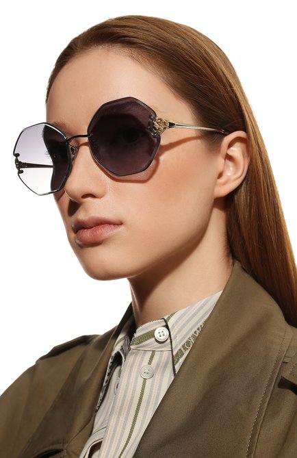 Женские солнцезащитные очки CHOPARD серого цвета, арт. F85S 300 | Фото 2 (Тип очков: С/з; Оптика Гендер: оптика-женское; Очки форма: Круглые)