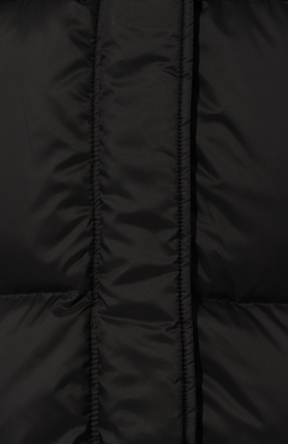 Женский пуховик LEMPELIUS черного цвета, арт. 221 NYA/1000 | Фото 5 (Кросс-КТ: Куртка, Пуховик; Рукава: Длинные; Длина (верхняя одежда): До колена; Материал внешний: Синтетический материал; Материал сплава: Проставлено; Стили: Спорт-шик; Материал подклада: Синтетический материал; Драгоценные камни: Проставлено; Материал утеплителя: Пух и перо)