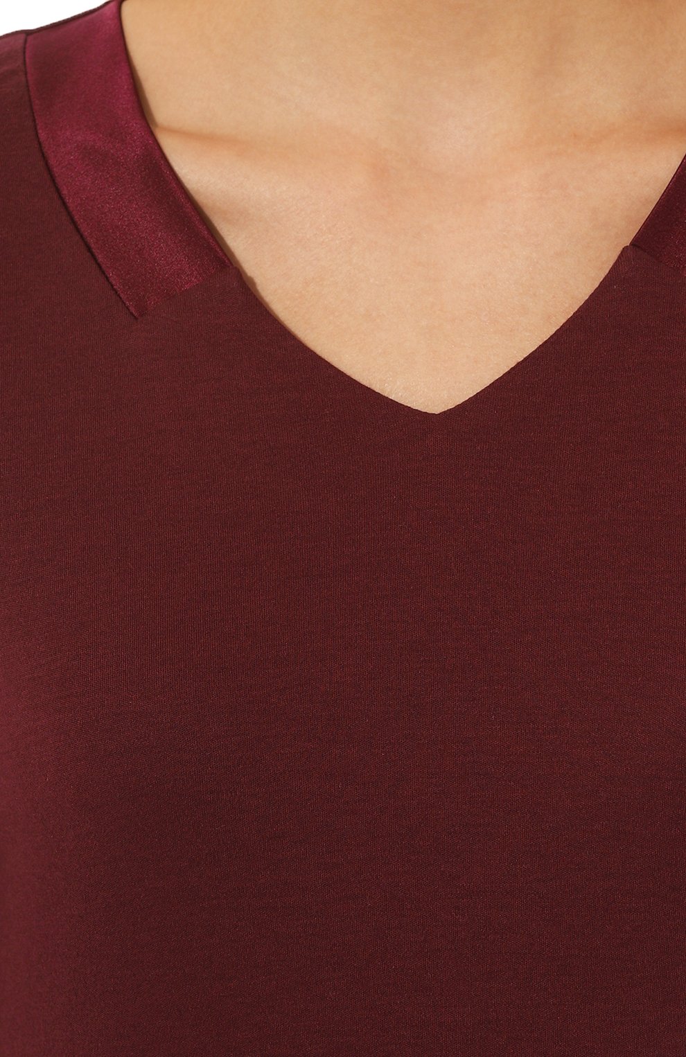 Женская сорочка HANRO бордов ого цвета, арт. 074976. | Фото 5 (Материал внешний: Синтетический материал, Хлопок; Материал сплава: Проставлено; Нос: Не проставлено)