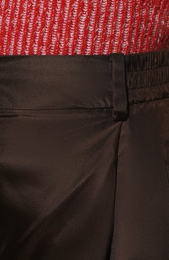 Женские шелковые шорты VALENTINO коричневого цвета, арт. XB0RF1Z5745 | Фото 5 (Женское Кросс-КТ: Шорты-одежда; Материал внешний: Шелк; Длина Ж (юбки, платья, шорты): Мини; Стили: Кэжуэл)