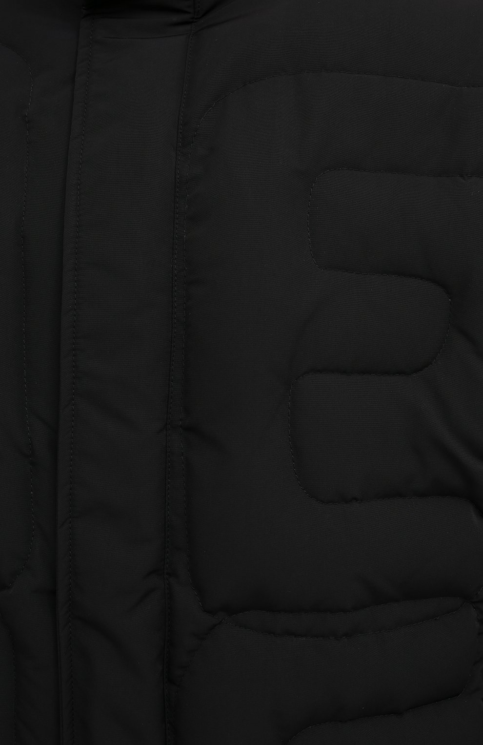 Мужская пуховик VALENTINO черного цвета, арт. UV0CNB156TF | Фото 6 (Кросс-КТ: Куртка, Пуховик; Мужское Кросс-КТ: пуховик-короткий, Пуховик-верхняя одежда, Верхняя одежда; Рукава: Длинные; Длина (верхняя одежда): До середины бедра; Материал внешний: Синтетический материал; Материал подклада: Синтетический материал; Материал утеплителя: Пух и перо; Стили: Кэжуэл)