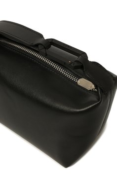 Женская сумка moonbag small EERA черного цвета, арт. MBL | Фото 3 (Сумки-технические: Сумки top-handle; Материал: Натуральная кожа; Материал сплава: Проставлено; Нос: Не проставлено; Драгоценные камни: Проставлено; Размер: small)