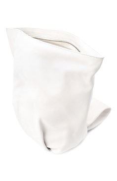 Женская сумка twist BOTTEGA VENETA белого цвета, арт. 607964/VCP40 | Фото 4 (Сумки-технические: Сумки top-handle; Материал: Натуральная кожа; Региональные ограничения белый список (Axapta Mercury): RU; Размер: large)