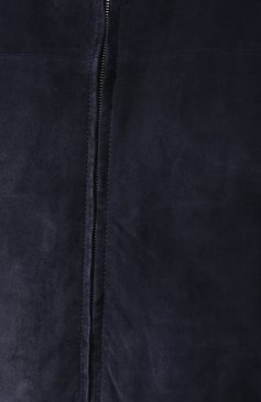 Мужской замшевый бомбер ANDREA CAMPAGNA темно-синего цвета, арт. A8T107/5214 | Фото 5 (Кросс-КТ: Куртка, бомбер; Материал внешний: Замша, Натуральная кожа; Рукава: Длинные; Материал внутренний: Не назначено; Принт: Без принта; Материал сплава: Проставлено; Мужское Кросс-КТ: Верхняя одежда, Кожа и замша; Драгоценные камни: Проставлено; Длина (верхняя одежда): Короткие; Материал подклада: Шелк; Стили: Кэжуэл)