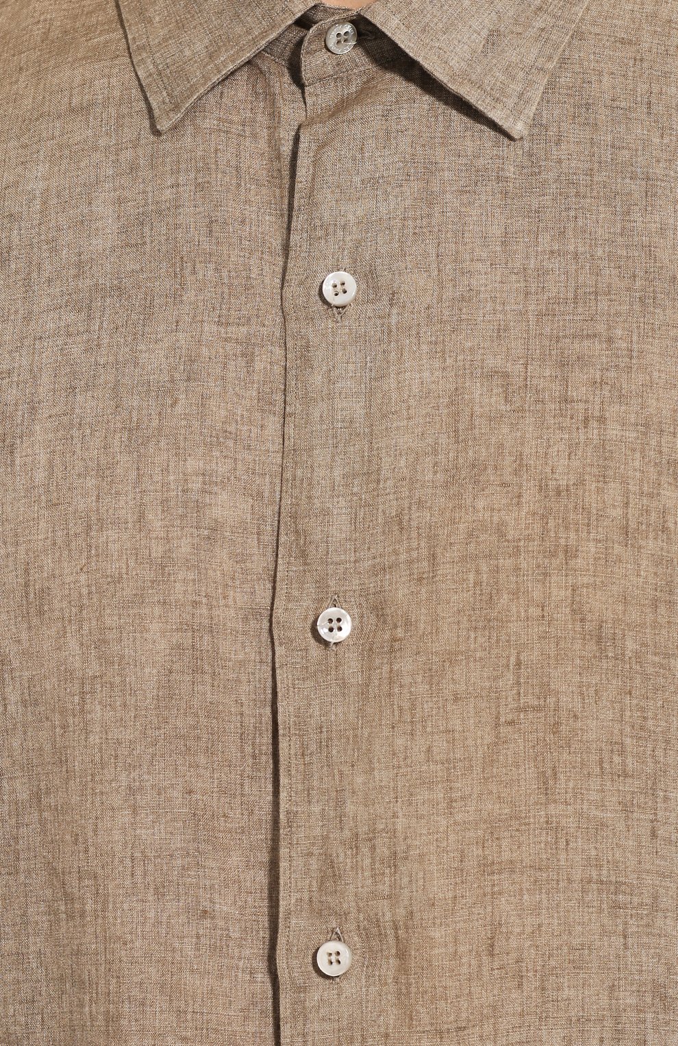 Мужская льняная рубашка LORO PIANA бежевого цвета, арт. FAI5705 | Фото 5 (Манжеты: На пуговицах; Воротник: Кент; Рукава: Длинные; Случай: Повседневный; Длина (для топов): Стандартные; Региональные ограничения белый список (Axapta Mercury): RU; Материал внешний: Лен; Принт: Однотонные; Мужское Кросс-КТ: Рубашка-одежда)