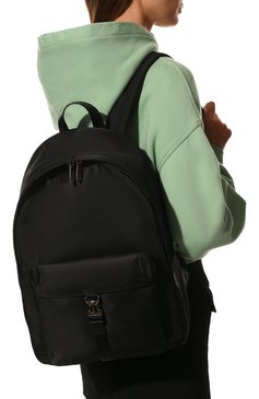 Женский рюкзак cosmo medium FURLA черного цвета, арт. MB00069/S50000 | Фото 2 (Размер: medium; Материал сплава: Проставлено; Материал: Текстиль; Драгоценные камни: Проставлено; Стили: Кэжуэл)