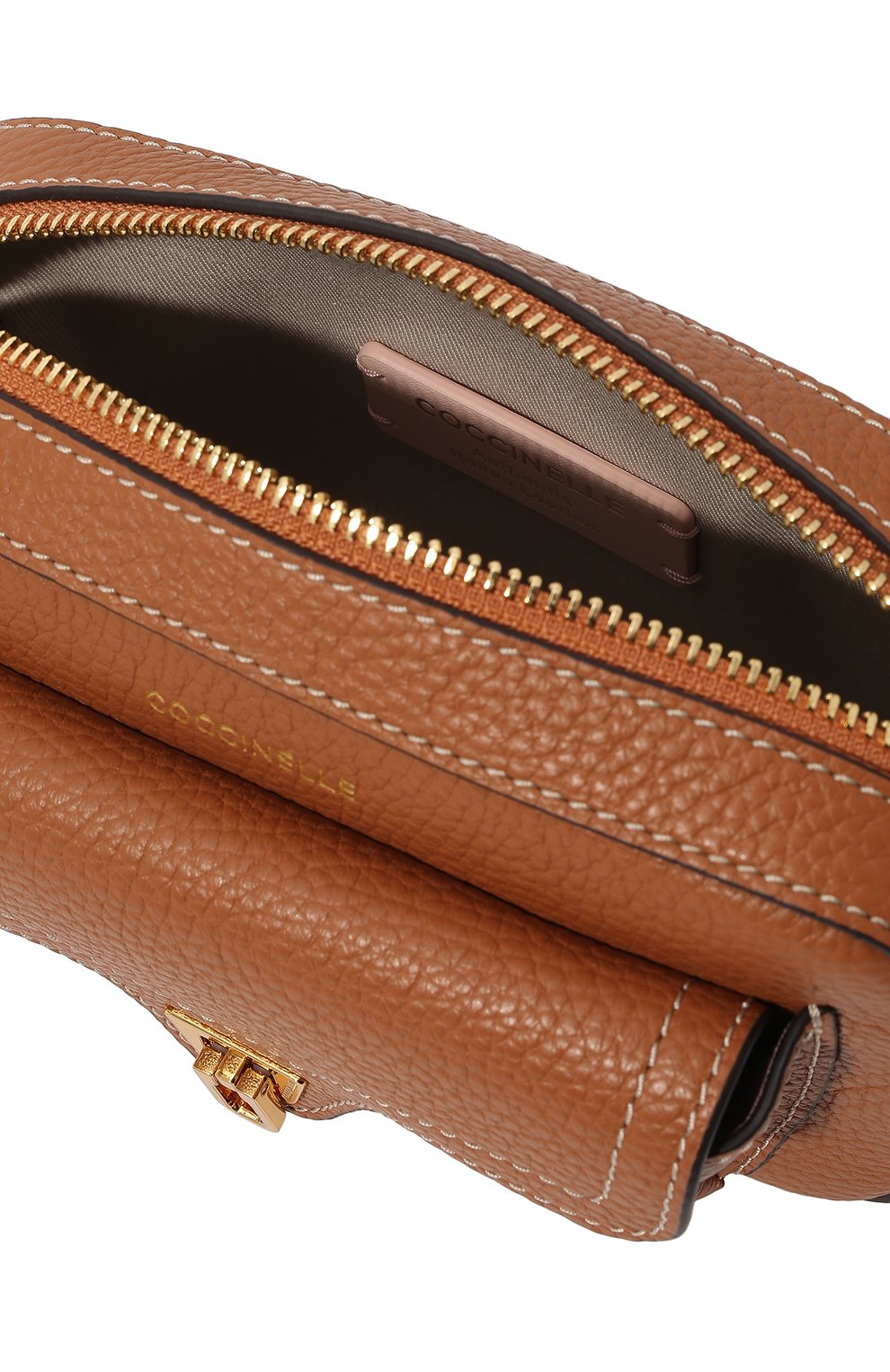 Женская сумка beat soft mini COCCINELLE коричневого цвета, арт. E1 LF5 55 04 01 | Фото 5 (Сумки-технические: Сумки через плечо; Материал: Натуральная кожа; Размер: mini; Ремень/цепочка: На ремешке)