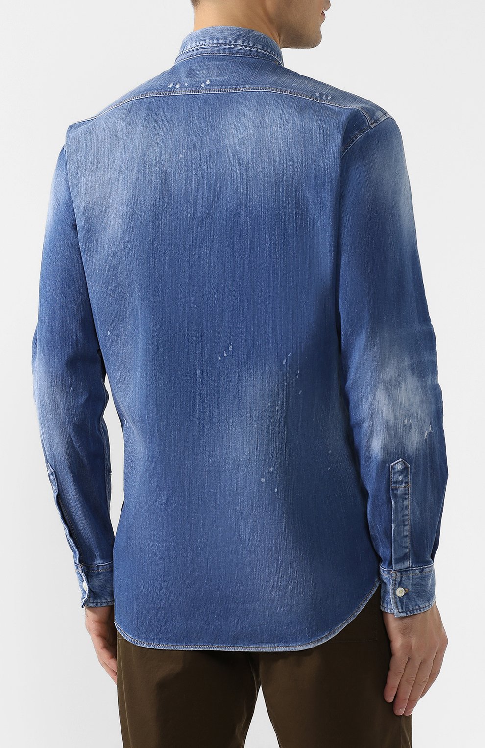 Мужская джинсовая рубашка DSQUARED2 синего цвета, арт. S74DM0379/S30341 | Фото 4 (Манжеты: На пуговицах; Воротник: Button down; Рукава: Длинные; Кросс-КТ: Деним; Случай: Повседневный; Длина (для топов): Стандартные; Принт: С принтом; Материал внешний: Хлопок; Размерность: Маломерит; Статус проверки: Проверена категория)