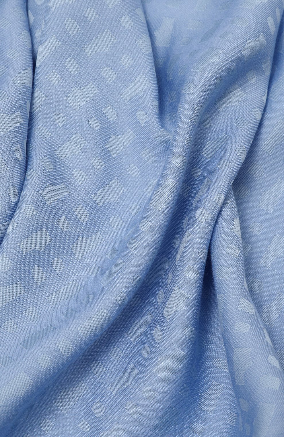 Женская палантин BOSS голубого цвета, арт. 50491366 | Фото 4 (Материал: Текстиль, Шерсть; Материал сплава: Проставлено; Нос: Не проставлено)