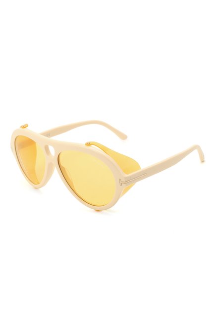 Женские солнцезащитные очки TOM FORD кремвого цвета по цене 37900 руб., арт. TF882 | Фото 1