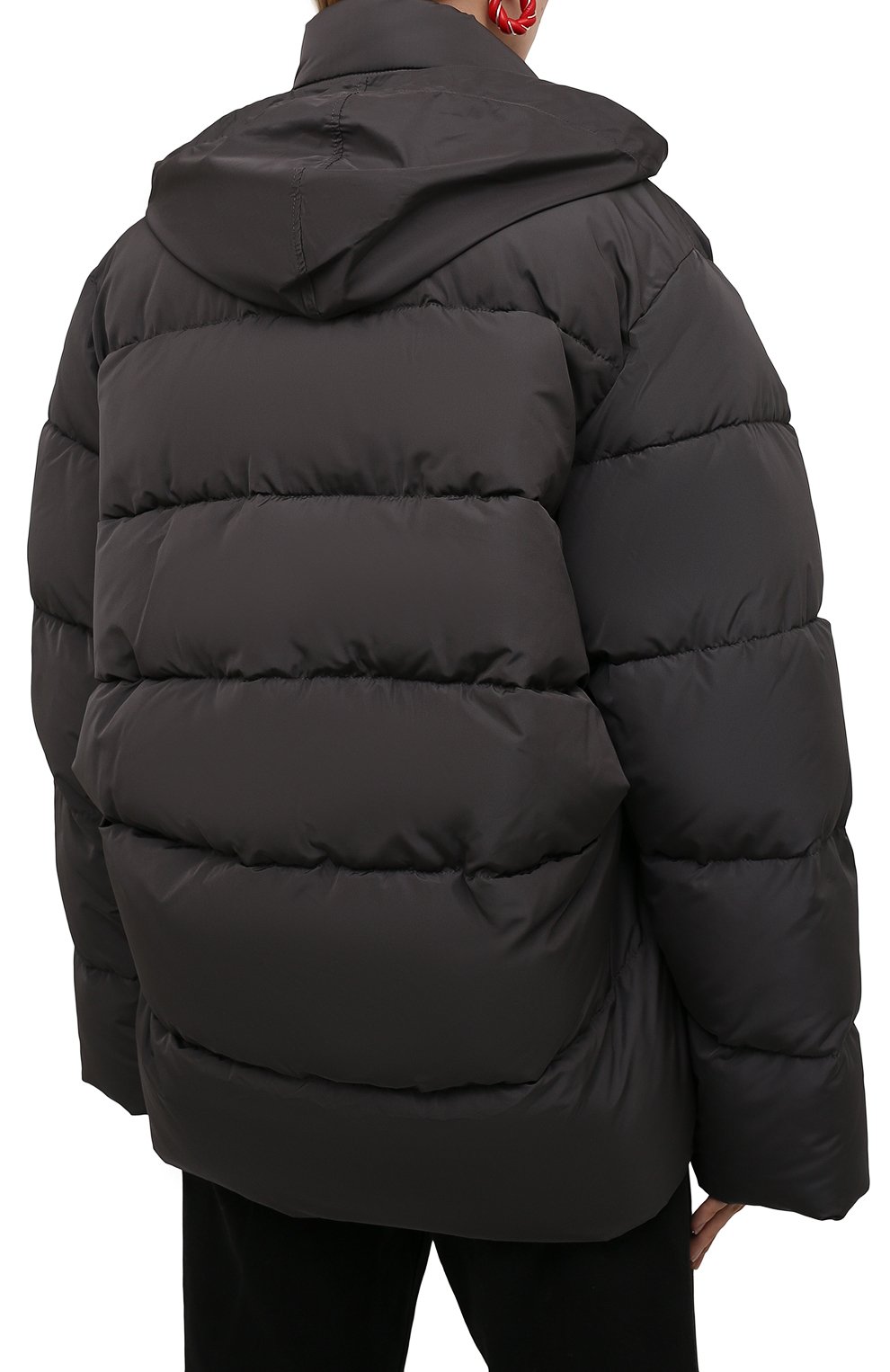 Женская утепленная куртка BALENCIAGA се�рого цвета, арт. 675212/TYD36 | Фото 6 (Кросс-КТ: Куртка, Утепленный, Пуховик; Рукава: Длинные; Длина (верхняя одежда): До середины бедра; Материал внешний: Синтетический материал, Вискоза; Материал сплава: Проставлено; Стили: Спорт-шик; Материал подклада: Синтетический материал; Драгоценные камни: Проставлено)