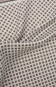 Мужской шелковый платок BRUNELLO CUCINELLI кремвого цвета, арт. MW8830091 | Фото 2 (Материал: Текстиль, Шелк; Материал сплава: Проставлено; Нос: Не проставлено)