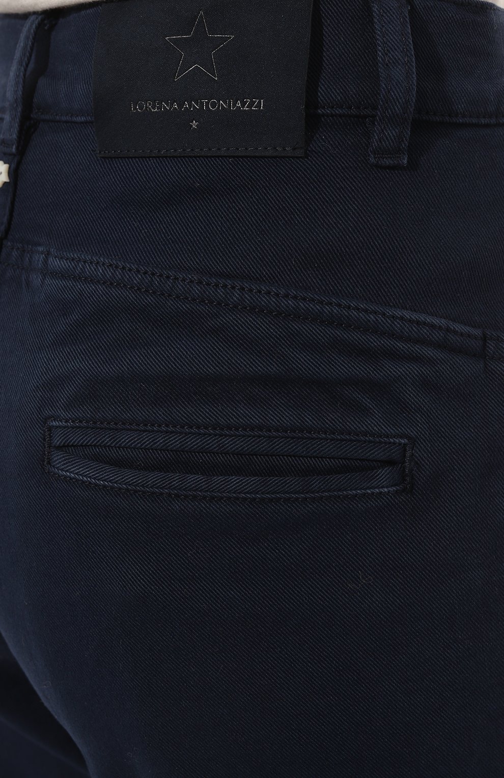 Женские джинсы LORENA ANTONIAZZI темно-синего цвета, арт. U2208PA19A/4049 | Фото 5 (Кросс-КТ: Деним; Длина (брюки, джинсы): Стандартные; Силуэт Ж (брюки и джинсы): Прямые; Материал сплава: Проставлено; Материал внешний: Хлопок, Деним; Драгоценные камни: Проставлено; Стили: Кэжуэл)