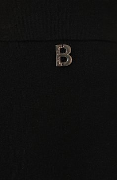 Женские брюки BLUGIRL черного цвета, арт. RF3223/MS99E | Фото 5 (Длина (брюки, джинсы): Стандартные; Женское Кросс-КТ: Брюки-одежда; Материал внешний: Синтетический материал, Вискоза; Силуэт Ж (брюки и джинсы): Прямые; Материал сплава: Проставлено; Драгоценные камни: Проставлено; Стили: Кэжуэл)