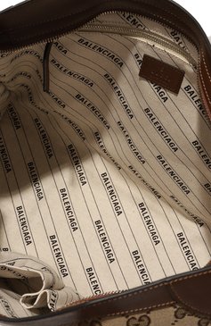 Женская сумка neo classic medium gucci x balenciaga GUCCI коричневого цвета, арт. 681695 2HKNN | Фото 5 (Сумки-технические: Сумки top-handle; Размер: medium; Материал: Натуральная кожа; Ремень/цепочка: На ремешке)