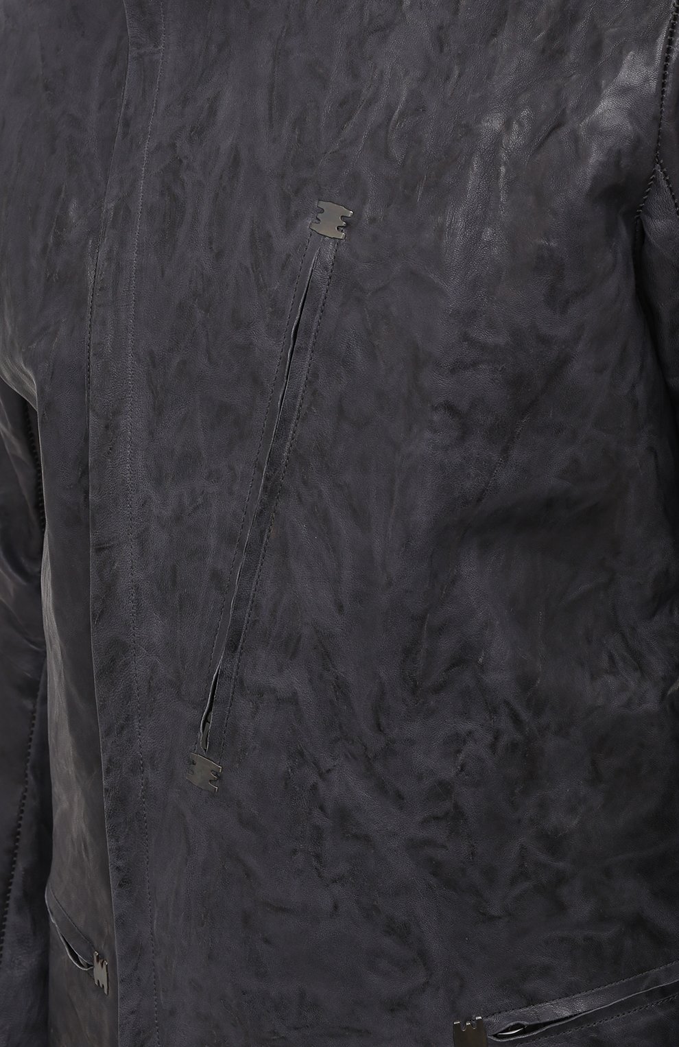 Мужская кожаная куртка ISAAC SELLAM темно-серого цвета, арт. DEPASSE-CRASSE-P0UILLE | Фото 6 (Кросс-КТ: Куртка; Рукава: Длинные; Региональные ограничения белый список (Axapta Mercury): Не проставлено; Стили: Гранж; Материал сплава: Проставлено; Мужское Кросс-КТ: Верхняя одежда, Кожа и замша; Материал внешний: Натуральная кожа; Драгоценные камни: Проставлено; Длина (верхняя одежда): Короткие; Материал подклада: Хлопок)