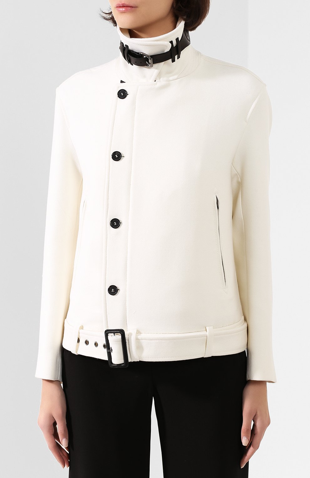 Женская шерстяная куртка TOM FORD белого цвета, арт. CS1059-FAX211 | Фото 3 (Крос�с-КТ: Куртка; Материал внешний: Шерсть; Рукава: Длинные; Материал внутренний: Не назначено; Материал сплава: Проставлено; Драгоценные камни: Проставлено; Длина (верхняя одежда): Короткие; Материал подклада: Шелк; Статус проверки: Проверена категория)