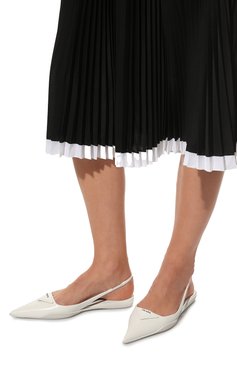 Женские кожаные балетки PRADA белого цвета, арт. 1F819M-055-F0009-005 | Фото 3 (Подошва: Платформа; Материал сплава: Проставлено; Драгоценные камни: Проставлено; ширина носка стельки: 7,7; толщина подошвы: 2,3)