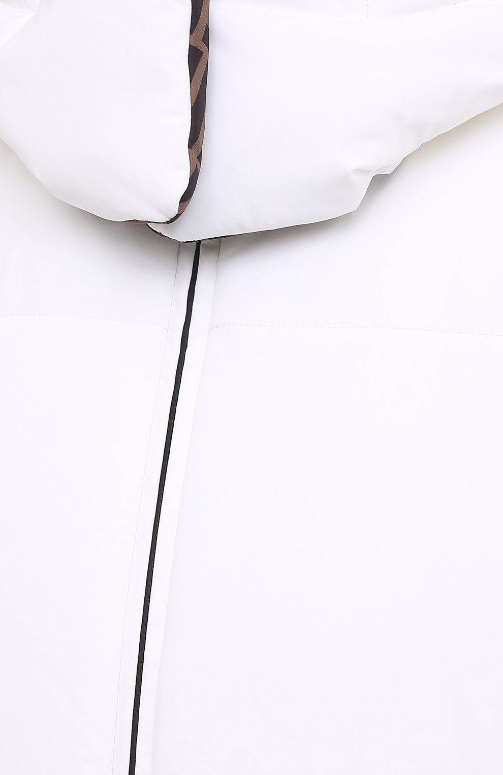 Женская пуховая куртка FENDI белого цвета, арт. FAN001 AEQD | Фото 5 (Кросс-КТ: Куртка, Пуховик; Рукава: Длинные; Стили: Гламурный; Женское Кросс-КТ: Пуховик-куртка; Материал внешний: Синтетический материал; Материал подклада: Синтетический материал; Длина (верхняя одежда): Короткие; Материал утеплителя: Пух и перо)
