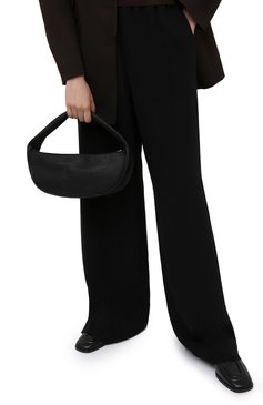 Женская сумка cush BY FAR черного цвета, арт. 21CRCSHSBLFLTMED | Фото 2 (Сумки-технические: Сумки top-handle; Размер: medium; Материал: Натуральная кожа)