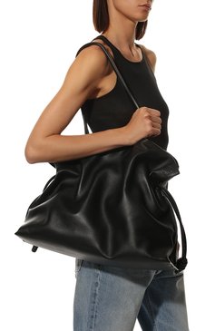 Женский сумка flamenco xl LOEWE черного цвета, арт. A411X12X02 | Фото 6 (Сумки-технические: Сумки-шопперы; Материал: Натуральная кожа; Размер: large)