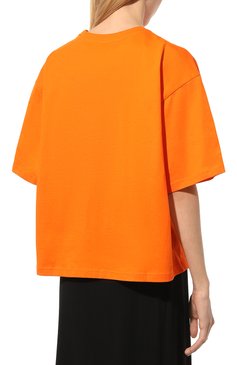 Женская хлопковая футболка LES BENJAMINS оранжевого цвета, арт. LB23SSESSFU0T-302 | Фото 4 (Принт: Без принта; Рукава: Короткие; Длина (для топов): Стандартные; Материал сплава: Проставлено; Материал внешний: Хлопок; Женское Кросс-КТ: Футболка-одежда; Драгоценные камни: Проставлено; Стили: Кэжуэл)