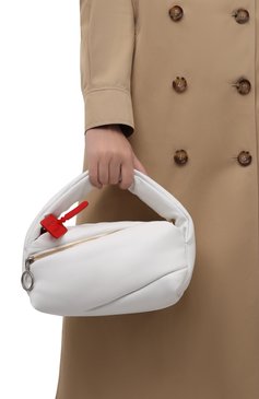 Женская сумка pump pouch OFF-WHITE белого цвета, арт. 0WNP007F21LEA001 | Фото 2 (Сумки-технические: Сумки через плечо, Сумки top-handle; Материал: Натуральная кожа; Ремень/цепочка: На ремешке; Размер: small)