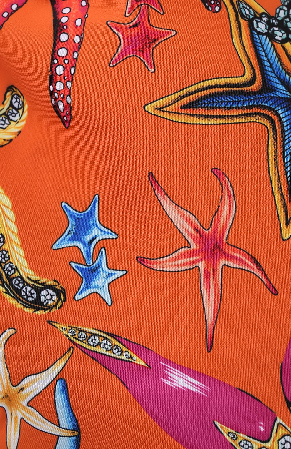 Мужские плавки-шорты VERSACE оранжевого цвета, арт. ABU90003/1F01225 | Фото 5 (Материал внешний: Синтетический материал; Принт: С принтом; Мужское Кросс-КТ: плавки-шорты)