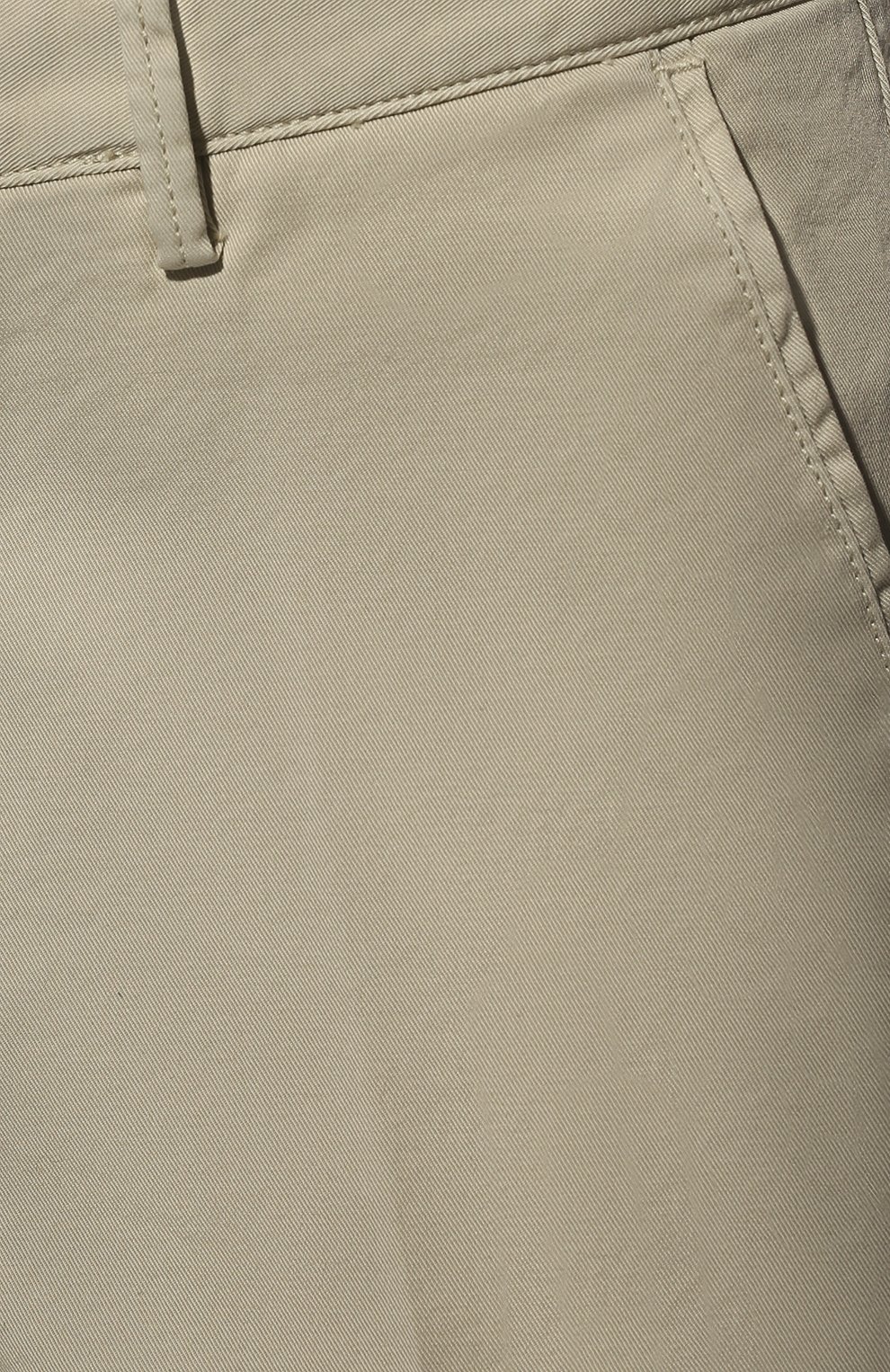 Мужские хлопковые шорты BOSS бежевого цвета, арт. 50406679 | Фото 5 (Длина Шорты М: До колена; Принт: Без принта; Материал внешний: Хлопок; Случай: Формальный; Стили: Кэжуэл)