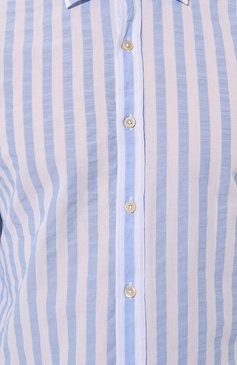 Мужская хлопковая рубашка ANDREA CAMPAGNA голубого цвета, арт. NEW REGENT/C7093 | Фото 5 (Манжеты: На пуговицах; Рукава: Длинные; Рубашки М: Regular Fit; Воротник: Акула; Случай: Повседневный; Принт: Полоска; Длина (для топов): Стандартные; Материал сплава: Проставлено; Материал внешний: Хлопок; Драгоценные камни: Проставлено; Стили: Кэжуэл)