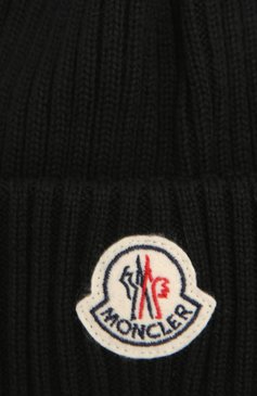 Мужская шерстяная вязаная шапка с логотипом бренда MONCLER черного цвета, арт. C2-091-00299-00-02309 | Фото 3 (Материал: Текстиль, Шерсть; Кросс-КТ: Трикотаж; Статус проверки: Проверено, Проверена категория)
