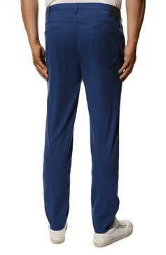 Мужские брюки HILTL темно-синего цвета, арт. PARKER/75290/60-70 | Фото 4 (Big sizes: Big Sizes; Длина (брюки, джинсы): Стандартные; Случай: Повседневный; Материал внешний: Хлопок, Лиоцелл, Растительное волокно; Стили: Кэжуэл)