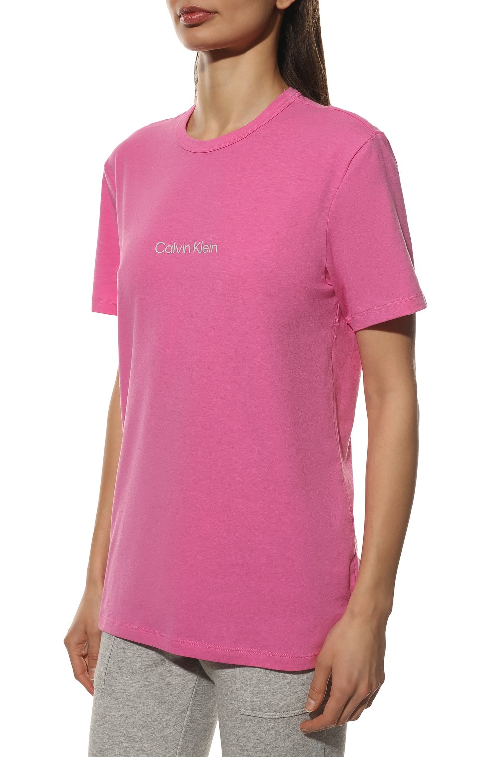 Женская футболка CALVIN KLEIN розового цвета, арт. QS6756E | Фото 3 (Рукава: Короткие; Материал внешний: Синтетический материал, Хлопок; Длина (для топов): Стандартные; Женское Кросс-КТ: Футболка-белье)