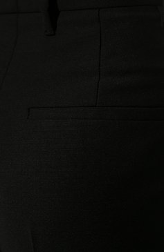 Женские брюки PRADA черного цвета, арт. P232E-1YB8-F0806-211 | Фото 5 (Материал внешний: Шерсть; Длина (брюки, джинсы): Стандартные; Женское Кросс-КТ: Брюки-одежда; Силуэт Ж (брюки и джинсы): Прямые; Стили: Классический)