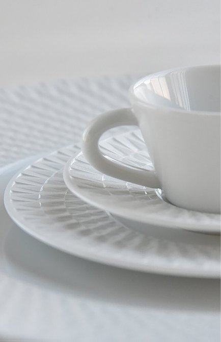 Обеденная тарелка twist blanc BERNARDAUD белого цвета, арт. 1836/21259 | Фото 2 (Ограничения доставки: fragile-2)