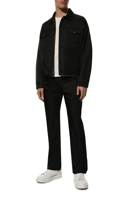 Мужская куртка PRADA черного цвета, арт. SGB991-1WQ8-F0002-221 | Фото 2 (Длина (верхняя одежда): Короткие; Материал внешний: Синтетический материал; Рукава: Длинные; Кросс-КТ: Куртка, Ветровка; Стили: Кэжуэл)