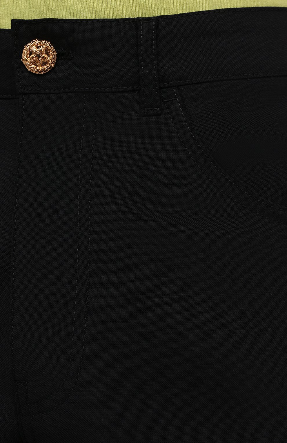 Мужские шерстяные брюки VERSACE черного цвета, арт. A88938/1F01050 | Фото 5 (Стили: Ретро; Материал внешний: Шерсть; Длина (брюки, джинсы): Стандартные; Случай: Повседневный; Материал подклада: Купро)