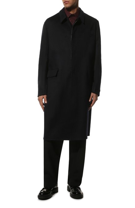 Мужской кашемировое пальто PRADA темно-синего цвета, арт. UC466X-1YE6-F0008-211 | Фото 2 (Материал внешний: Шерсть, Кашемир; Длина (верхняя одежда): До колена; Рукава: Длинные; Мужское Кросс-КТ: пальто-верхняя одежда; Стили: Классический)
