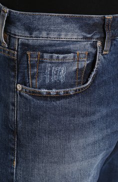 Мужские джинсы TWO MEN IN THE WORLD синего цвета, арт. GIULIAN0/Y433M | Фото 5 (Силуэт М (брюки): Прямые; Кросс-КТ: Деним; Длина (брюки, джинсы): Стандартные; Материал внешний: Хлопок; Детали: Потертости)