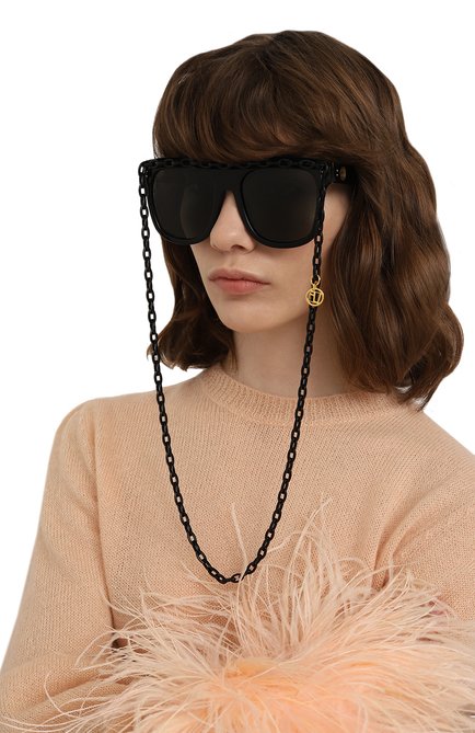 Женские солнцезащитные очки LINDA FARROW черного цвета, арт. LFL1304C1SUN | Фото 2 (Региональные ограничения белый список (Axapta Mercury): Не проставлено; Нос: Не проставлено)