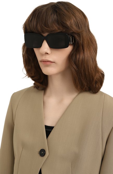 Женские солнцезащитные очки TIFFANY & CO. черного цвета, арт. 4197-8001S4 | Фото 2 (Нос: Не проставлено; Региональные ограничения белый список (Axapta Mercury): Не проставлено)