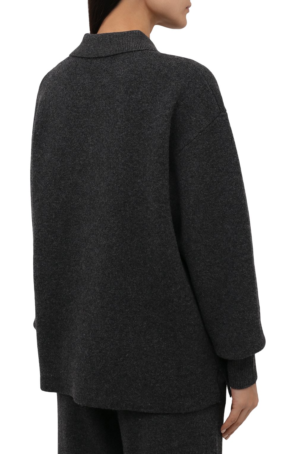 Женский пуловер-поло ISABEL MARANT ETOILE серого цвета, арт. PU1648-21A055E/LARK | Фото 4 (Материал внешний: Шерсть; Рукава: Длинные; Длина (для топов): Стандартные; Женское Кросс-КТ: Пуловер-одежда; Стили: Кэжуэл)