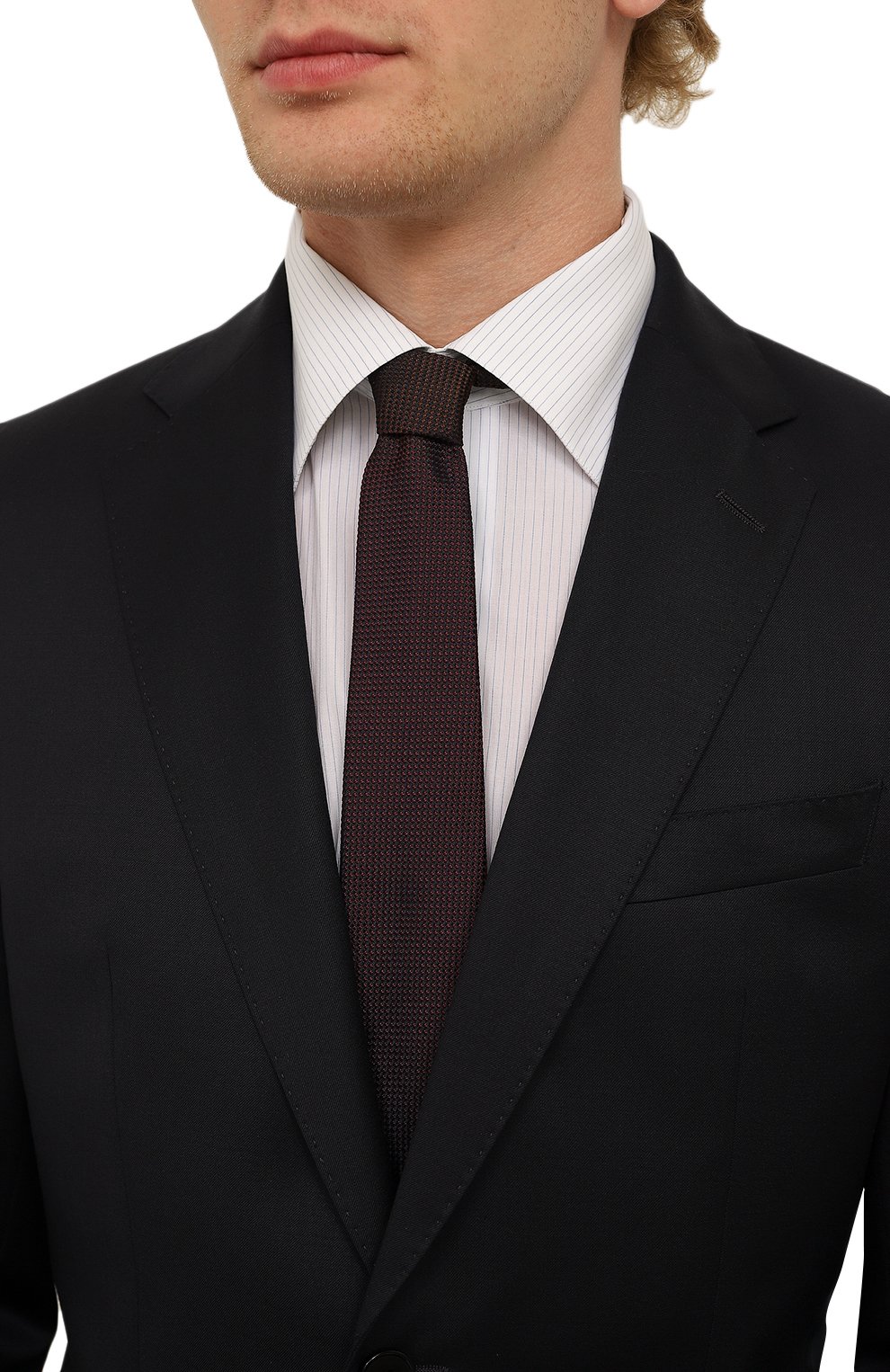 Мужской шелковый галстук VAN LAACK темно-бордового цвета, арт. LER0Y/K04325 | Фото 2 (Материал: Текстиль, Шелк; Принт: Без принта; Материал сплава: Проставлено; Нос: Не проставлено)