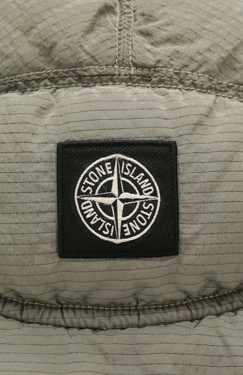 Пуховая шапка Stone Island