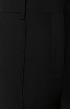 Женские шорты из смеси шерсти и шелка VALENTINO черного цвета, арт. TB3RD0551CF | Фото 5 (Женское Кросс-КТ: Шорты-одежда; Материал внешний: Шерсть, Шелк; Кросс-КТ: Широкие; Стили: Классический, Минимализм, Кэжуэл; Длина Ж (юбки, платья, шорты): Миди, До колена; Статус проверки: Проверена категория)