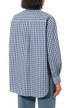 Женская хлопковая рубашка NOBLE&BRULEE голубого цвета, арт. NB001NB/281022/8 | Фото 4 (Рукава: Длинные; Женское Кросс-КТ: Рубашка-одежда; Принт: С принтом; Длина (для топов): Удлиненные; Материал внешний: Хлопок; Стили: Кэжуэл)