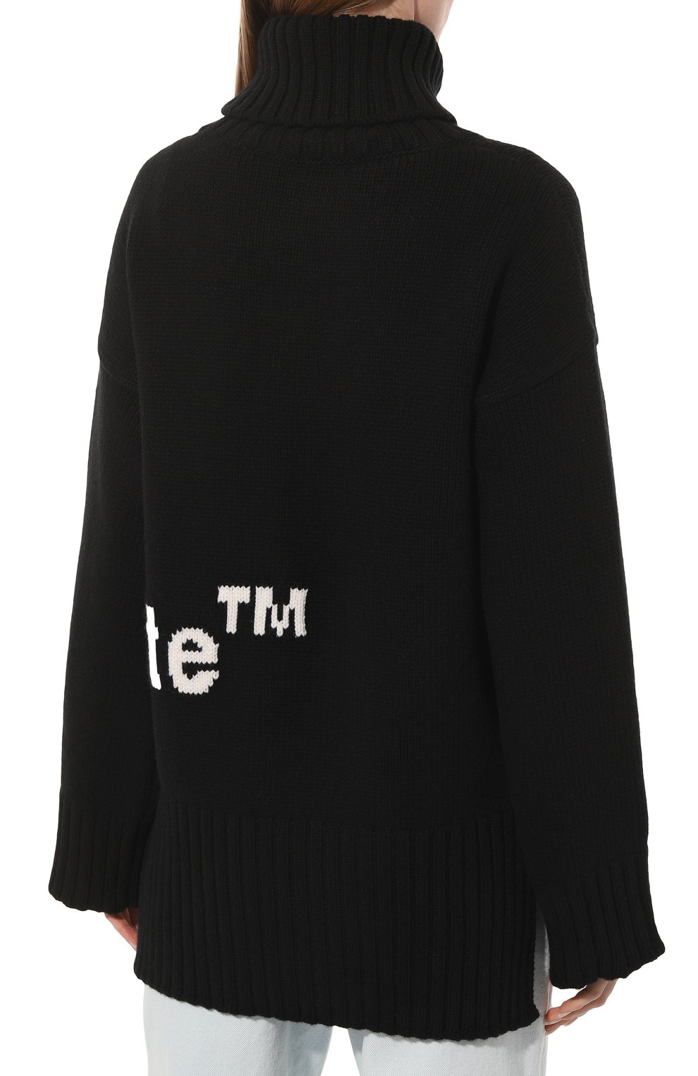 Женский шерстяной свитер OFF-WHITE черно-белого цвета, арт. OWHF035F22KNI0011001 | Фото 4 (Женское Кросс-КТ: Свитер-одежда; Материал внешний: Шерсть; Рукава: Длинные; Стили: Гранж; Длина (для топов): Удлиненные)
